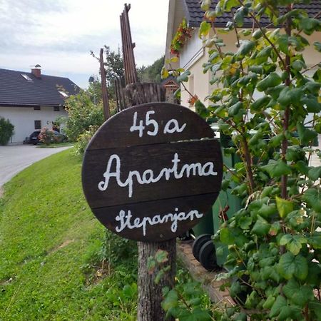 Apartment Stepanjan ブレッド エクステリア 写真